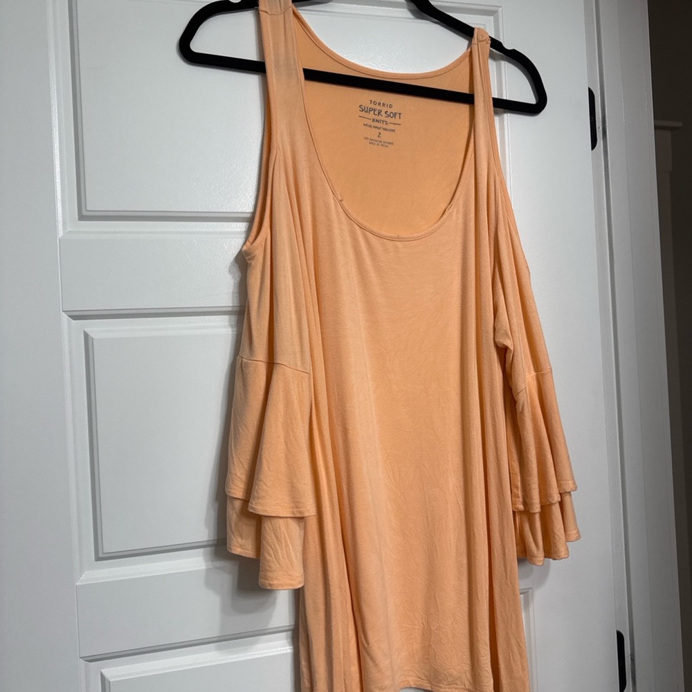 Torrid Super Soft Cold Shoulder Tunic Top Peach Size 2